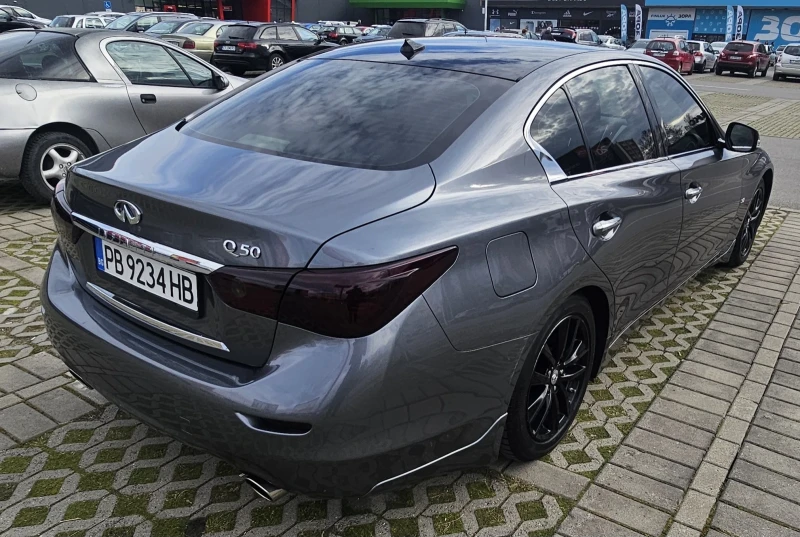 Infiniti Q50 3.7 V6, снимка 3 - Автомобили и джипове - 47808441