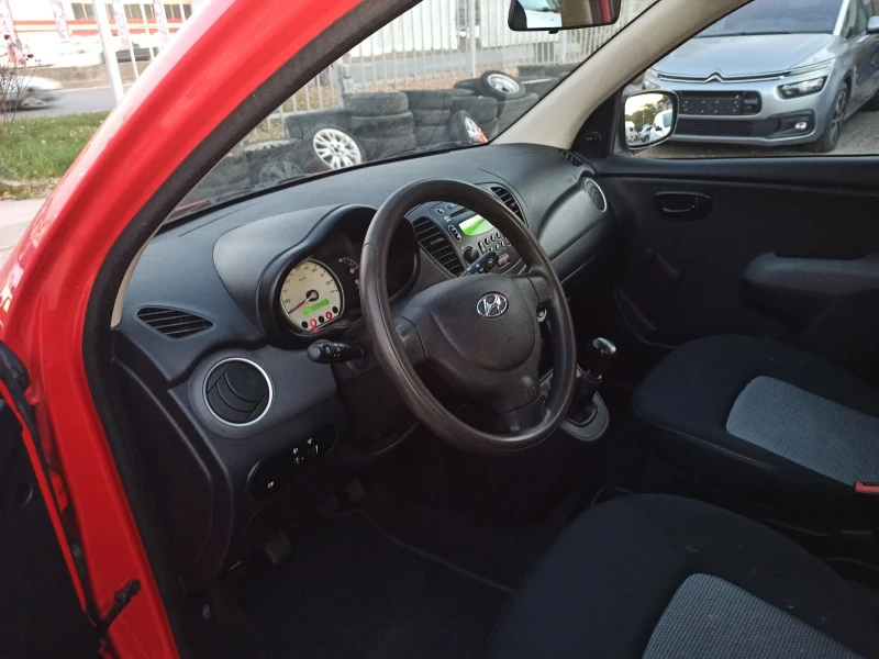 Hyundai I10 1.1I, снимка 9 - Автомобили и джипове - 47853776