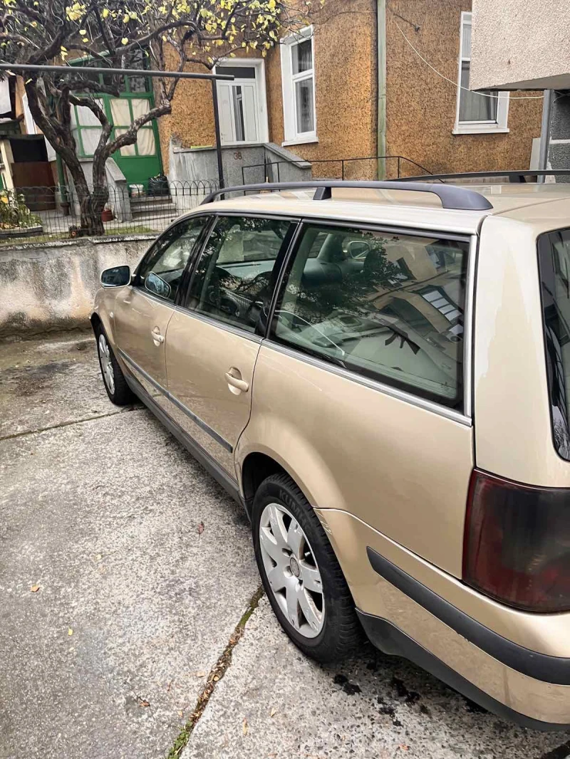 VW Passat 5.5, снимка 9 - Автомобили и джипове - 48087833