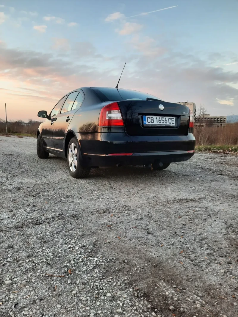 Skoda Octavia 1.6 Mpi, снимка 3 - Автомобили и джипове - 48169790