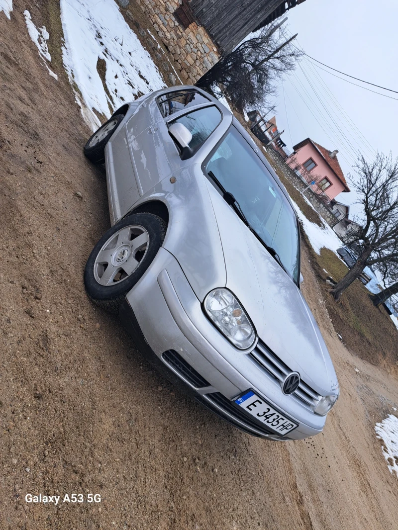 VW Golf, снимка 2 - Автомобили и джипове - 48273686