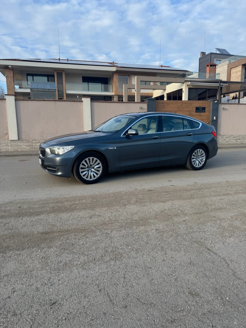 BMW 5 Gran Turismo 530GT НА ПЪЛНО ОБСЛУЖЕН!, снимка 2 - Автомобили и джипове - 48824533