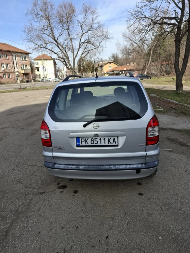 Opel Zafira 2.2, снимка 4 - Автомобили и джипове - 49462515