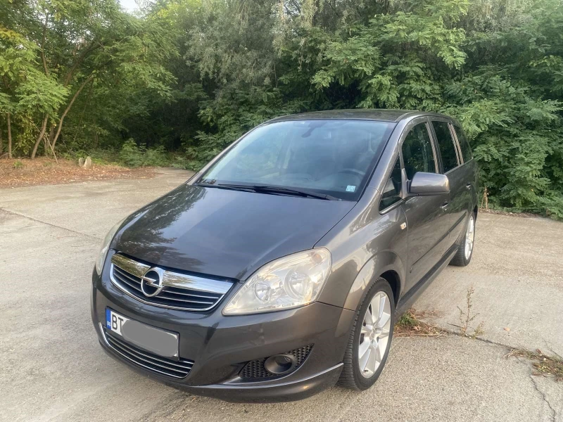 Opel Zafira 1.8 Фабрична газова уредба, снимка 3 - Автомобили и джипове - 52381826