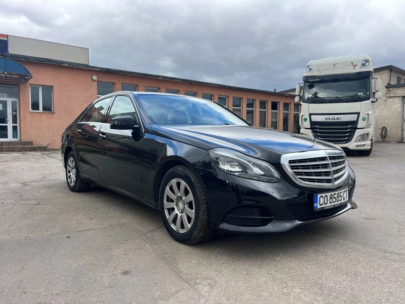 Mercedes-Benz E 200, снимка 6 - Автомобили и джипове - 52427218