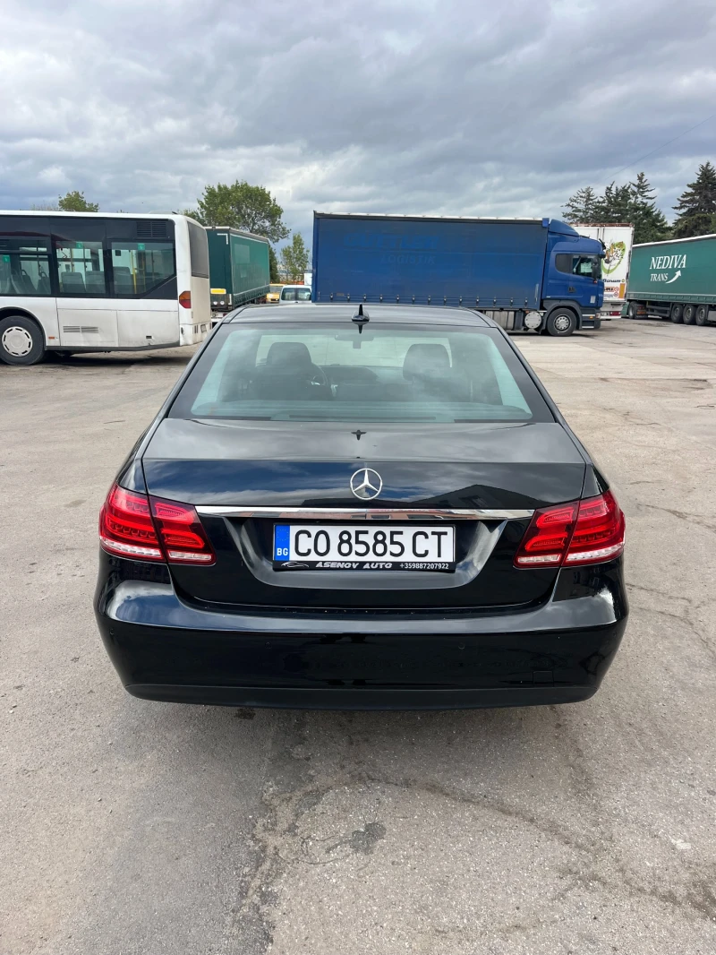 Mercedes-Benz E 200, снимка 2 - Автомобили и джипове - 52427218