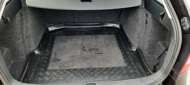 Skoda Octavia Mk2 Facelift/2.0 TDI Common Rail/Euro5, снимка 11 - Автомобили и джипове - 52588430