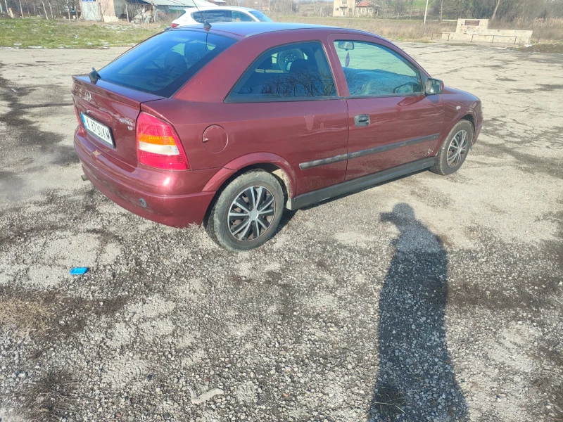 Opel Astra 1.6i, снимка 7 - Автомобили и джипове - 53145219