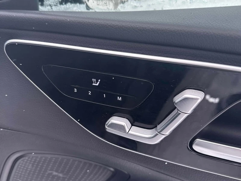 Mercedes-Benz C 300 * CARFAX * ПОДГРЕВ * ШИБИДАХ, снимка 15 - Автомобили и джипове - 53252725