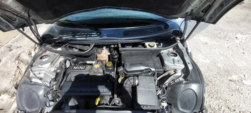 Mini Cooper 1.6I  90k.c, снимка 13 - Автомобили и джипове - 53421149