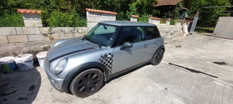 Mini Cooper 1.6I  90k.c
