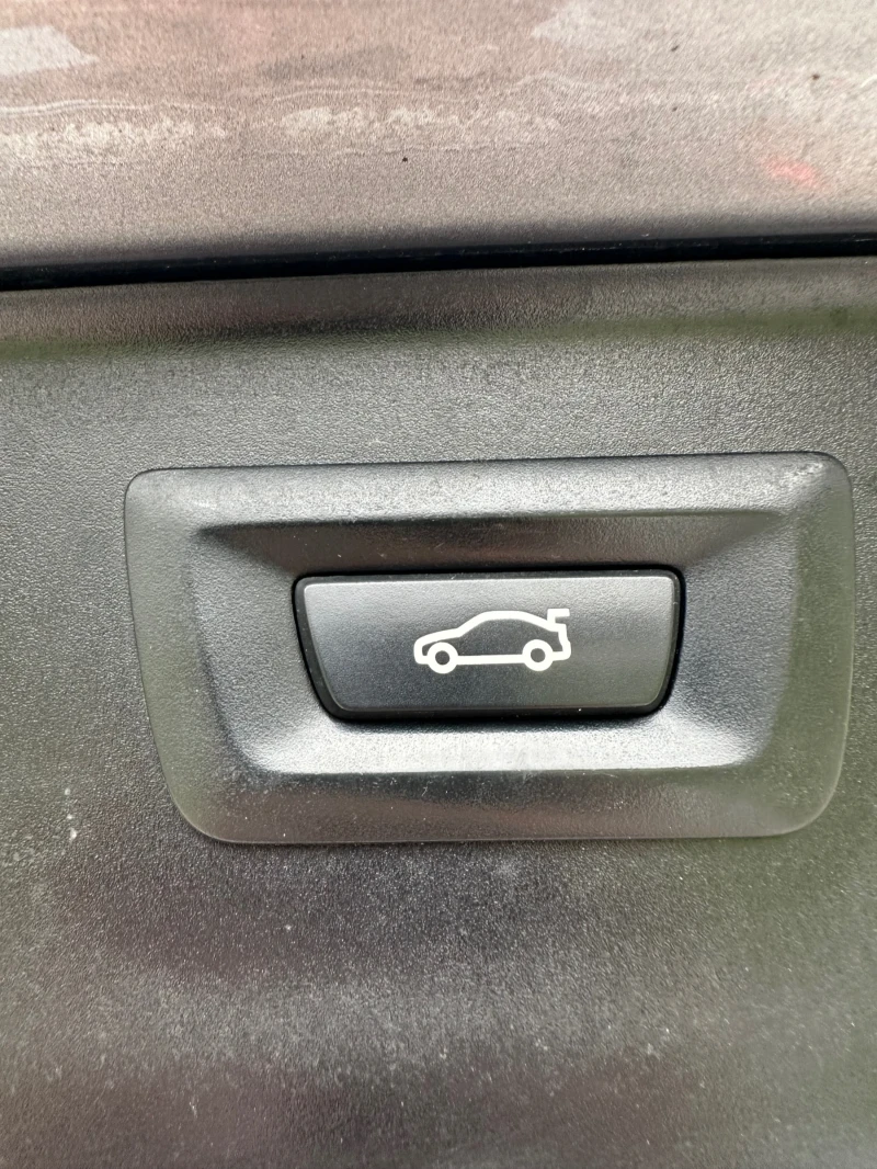 BMW 530 XDrive, снимка 15 - Автомобили и джипове - 53477554