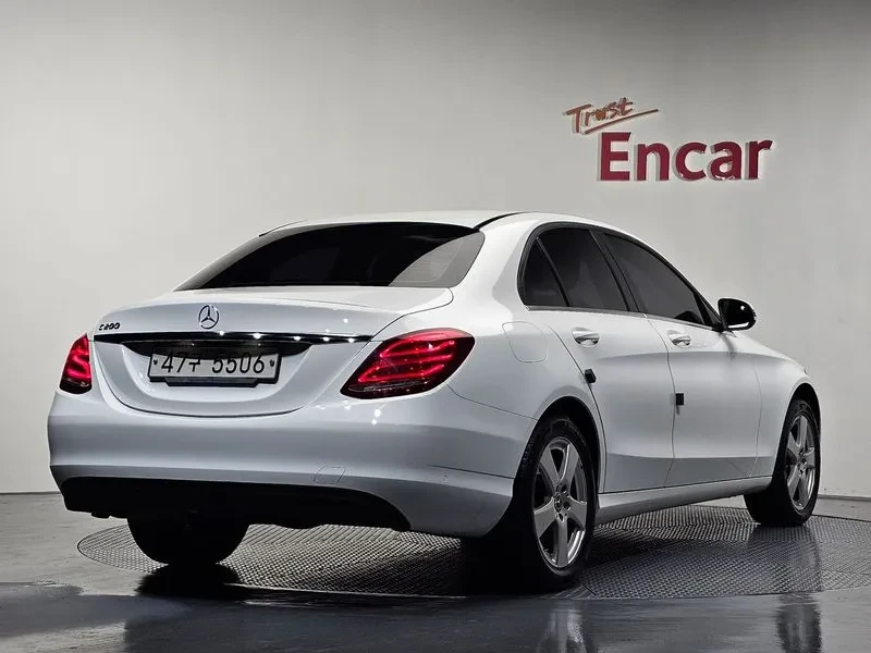 Mercedes-Benz C 200  - изображение 2