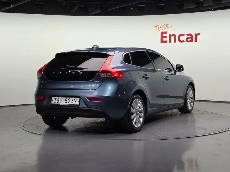 Volvo V40 D2 2Nd Generation | Mobile.bg � ����������� 4