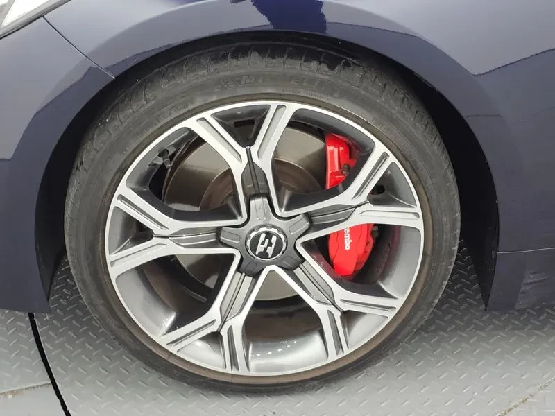Kia Stinger 2.0T 2WD PLATINUM, снимка 5 - Автомобили и джипове - 56305039