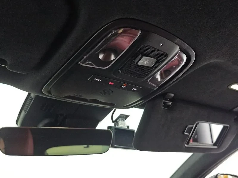 Kia Stinger 2.0T 2WD PLATINUM, снимка 17 - Автомобили и джипове - 56305039