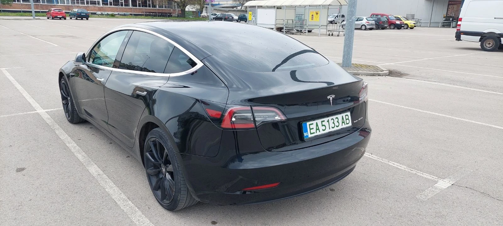 Tesla Model 3 Long Range - изображение 4