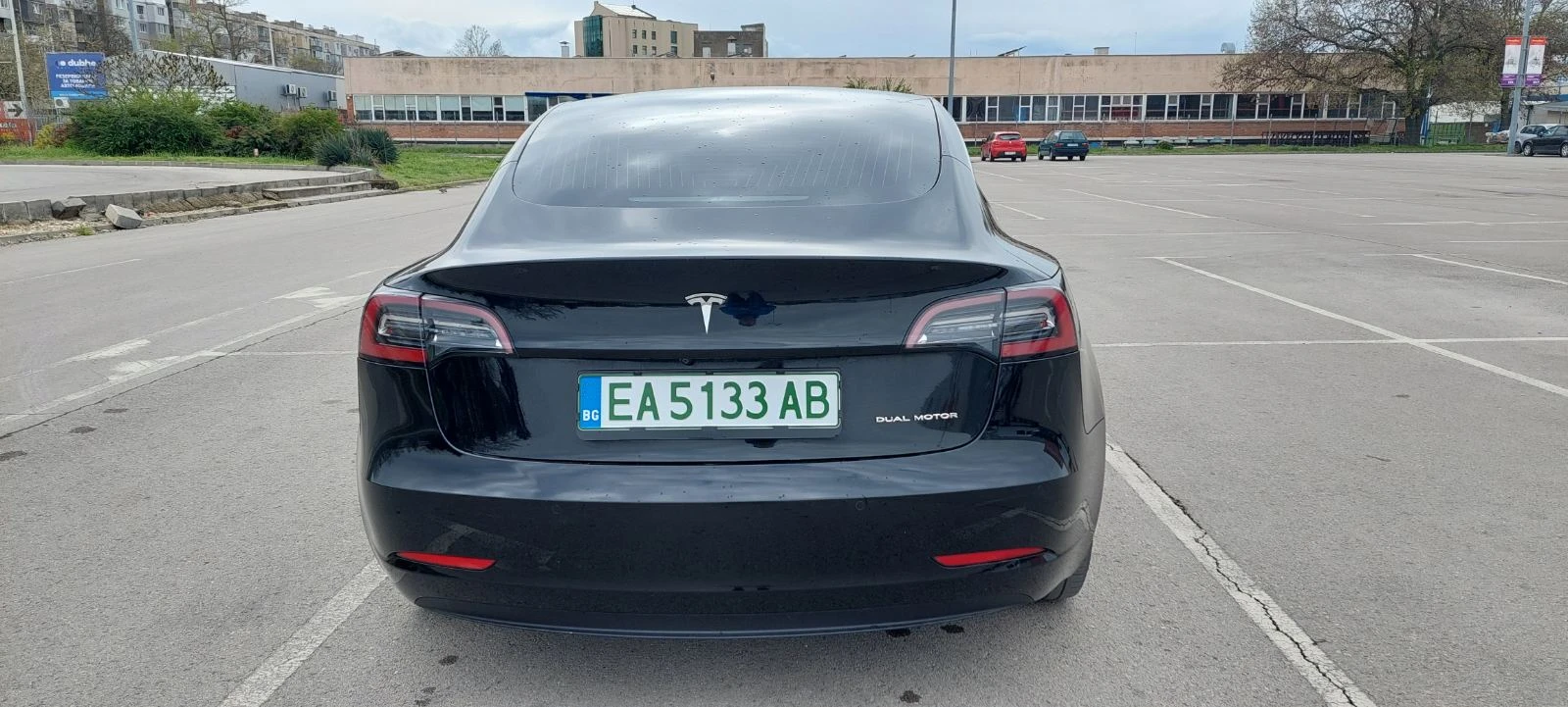 Tesla Model 3 Long Range - изображение 5