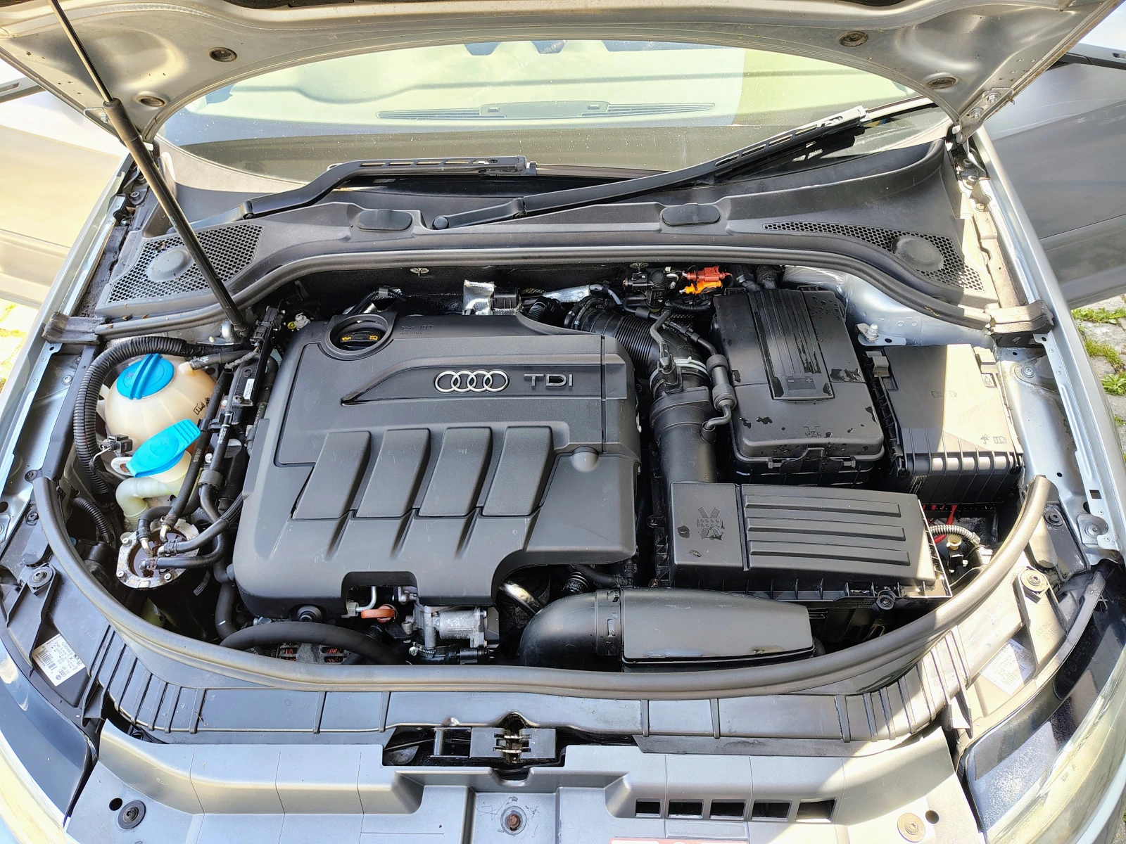 Audi A3 2.0TDI CBA S-Line - изображение 7