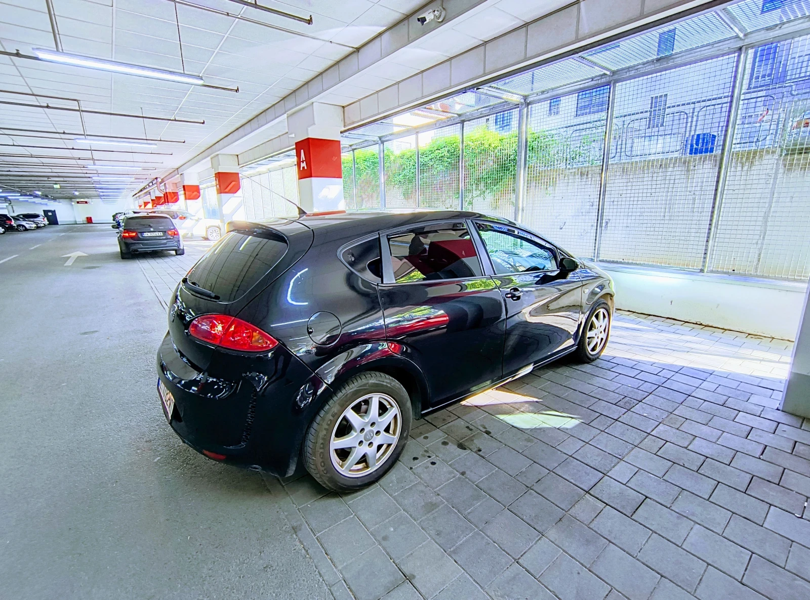 Seat Leon 1.6 LPG - изображение 3