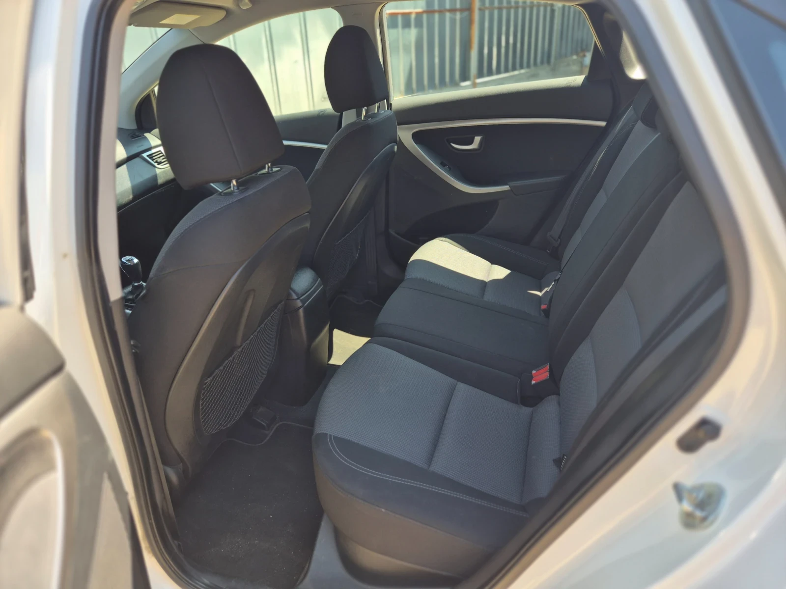 Hyundai I30 1.6d-110k.c. | Mobile.bg   13