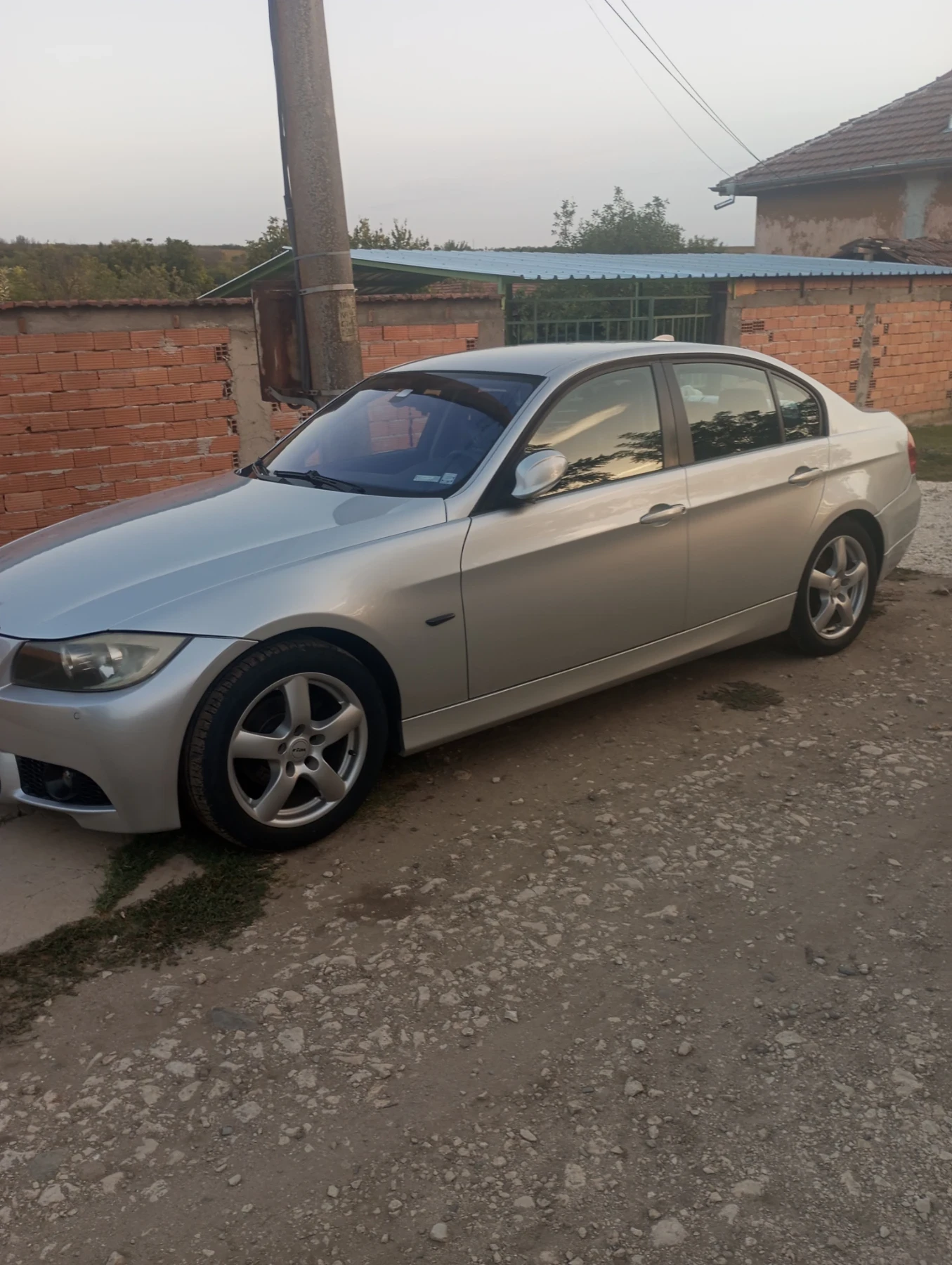 BMW 320 | Mobile.bg   12