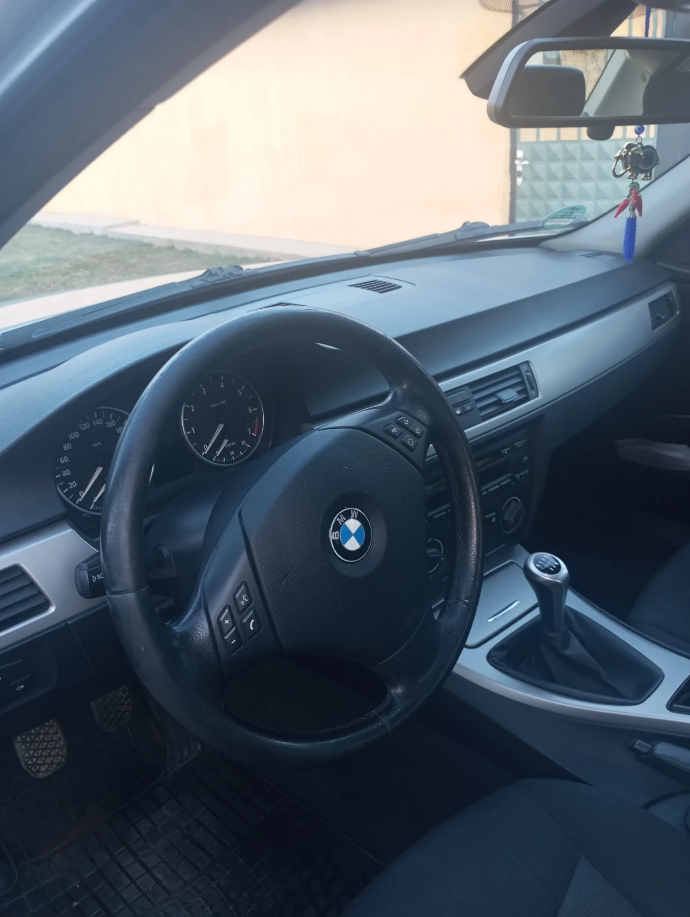 BMW 320 | Mobile.bg   6