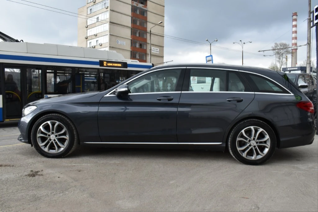 Mercedes-Benz C 220 170кс Швейцария - изображение 4