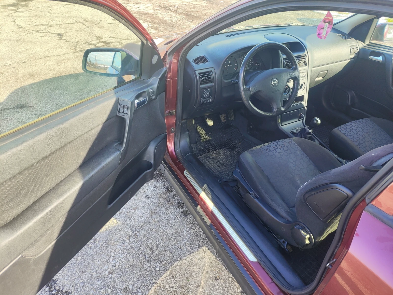 Opel Astra 1.6i - изображение 9