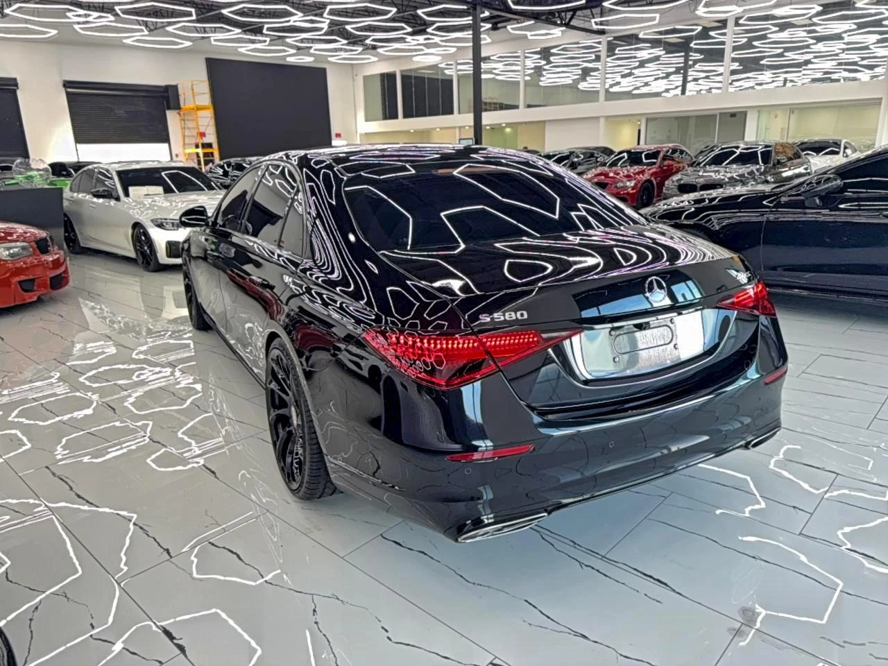 Mercedes-Benz S 580 4MATIC - изображение 4