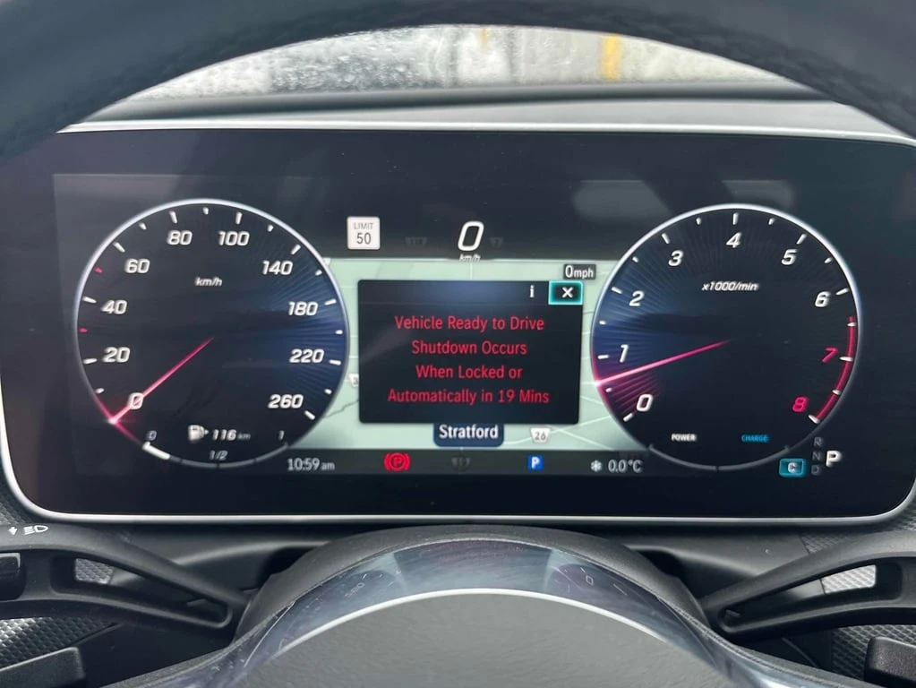 Mercedes-Benz C 300 * CARFAX * ПОДГРЕВ * ШИБИДАХ - изображение 8