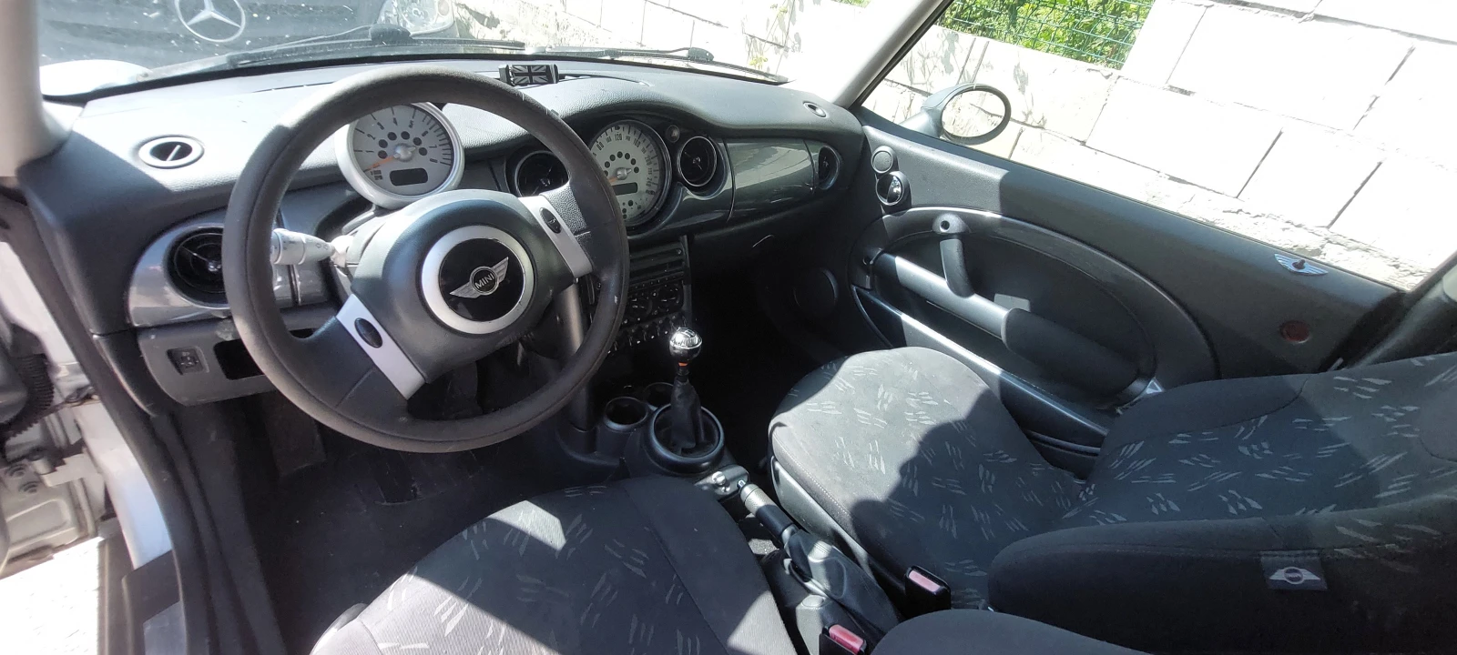 Mini Cooper 1.6I  90k.c - изображение 10