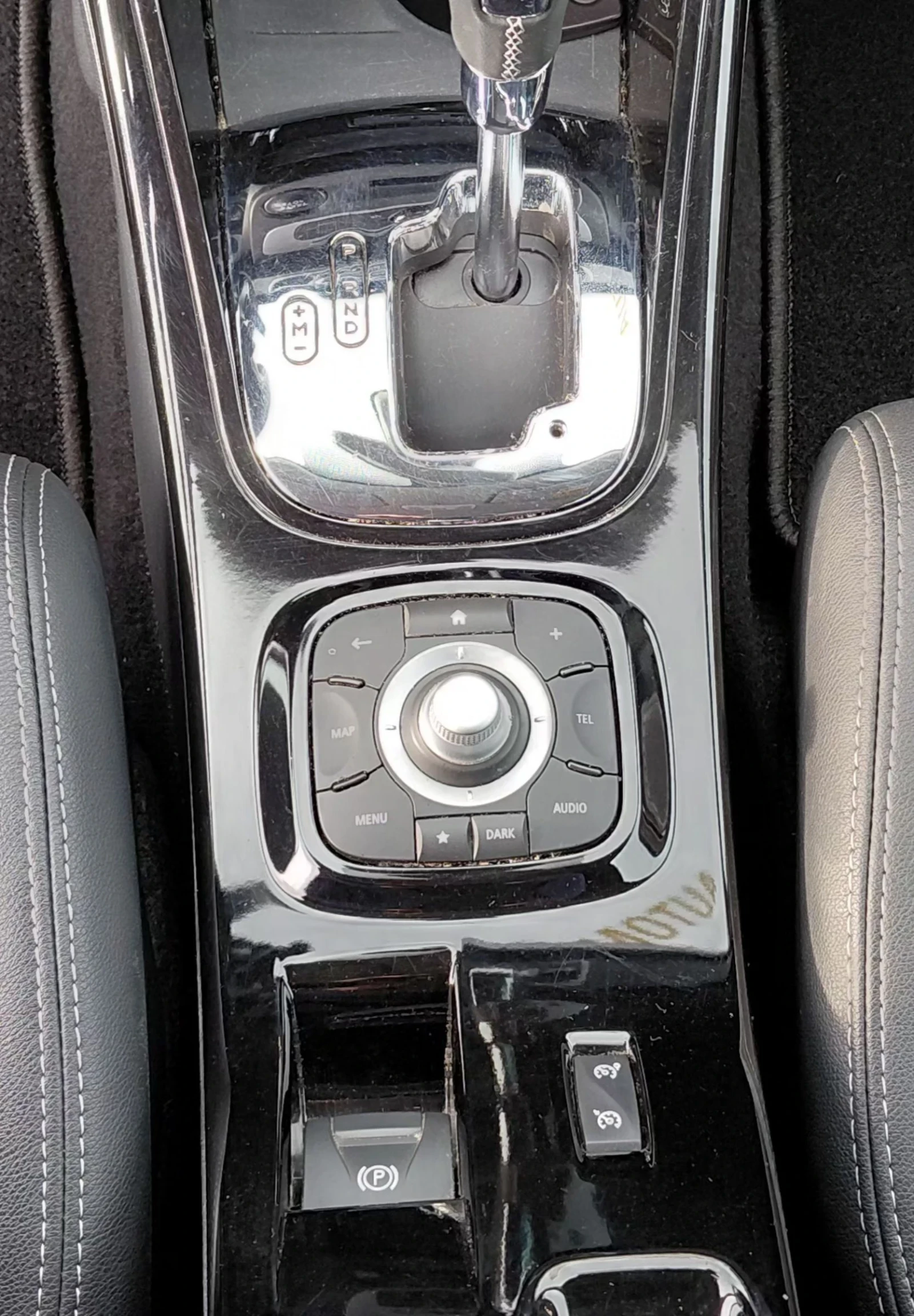 Renault Megane AUTOMAT, CAMERA, NAVI, KEYLESS, LEDER  | Mobile.bg � ����������� 12