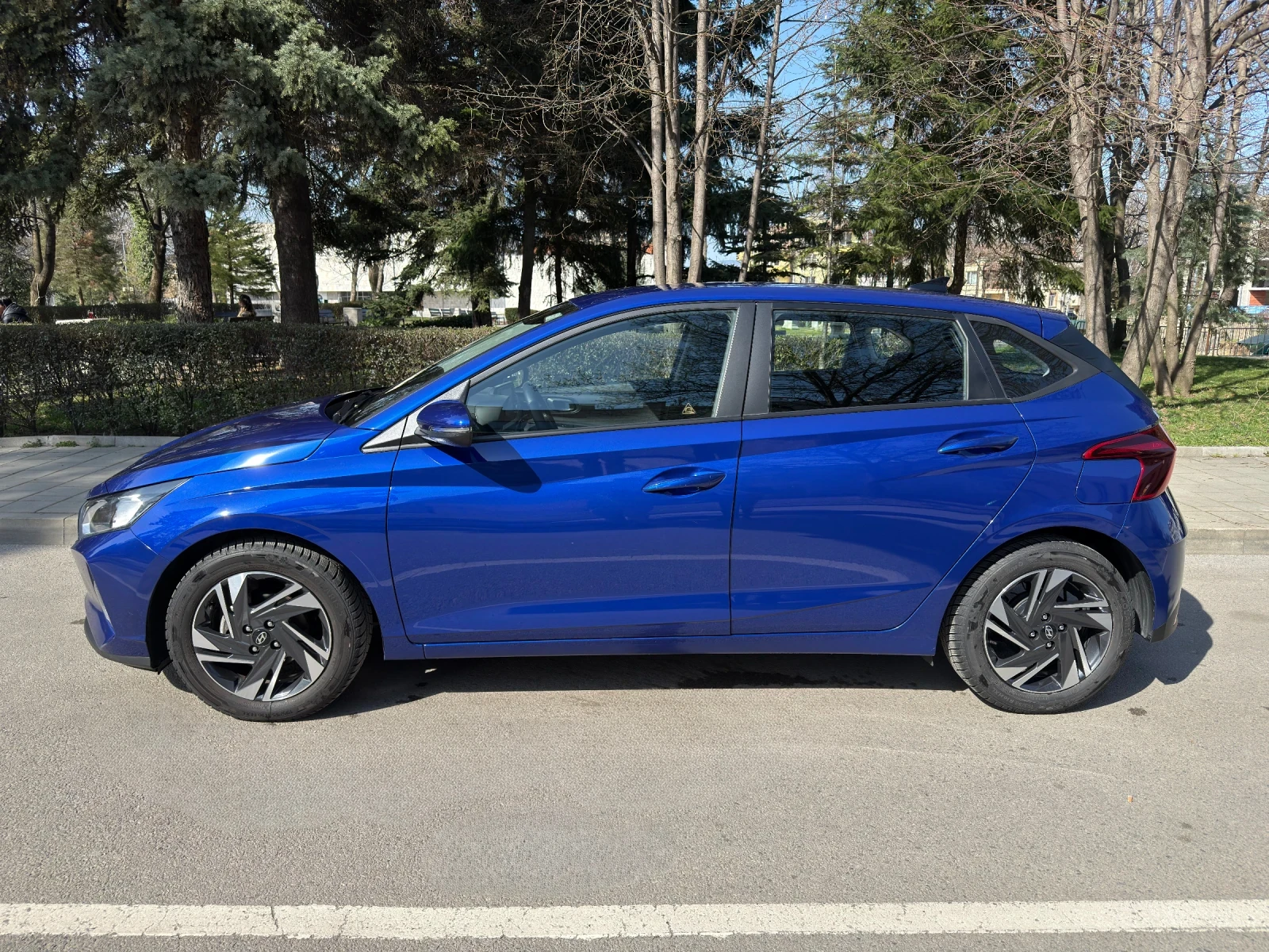 Hyundai I20, снимка 8 - Автомобили и джипове - 53787922