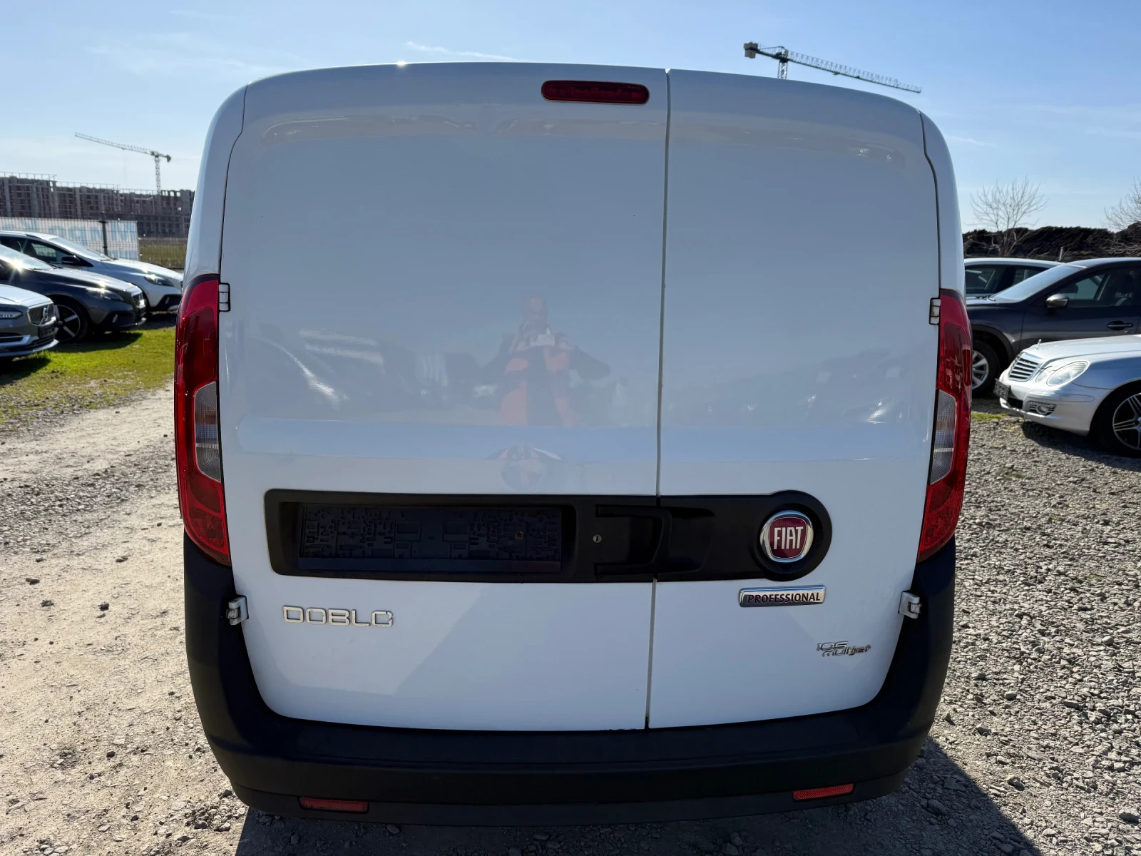 Fiat Doblo 1.6D CH Хладилен, снимка 5 - Автомобили и джипове - 53814619