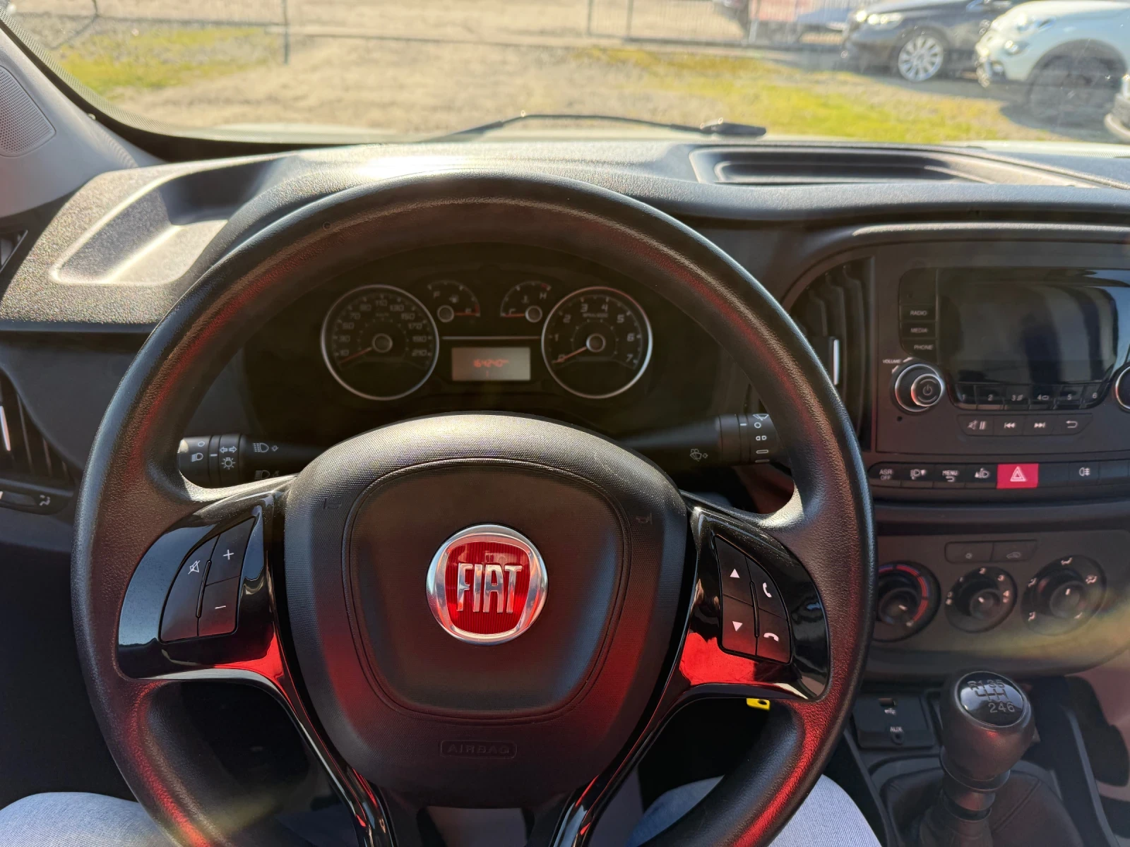 Fiat Doblo 1.6D CH Хладилен, снимка 15 - Автомобили и джипове - 53814619