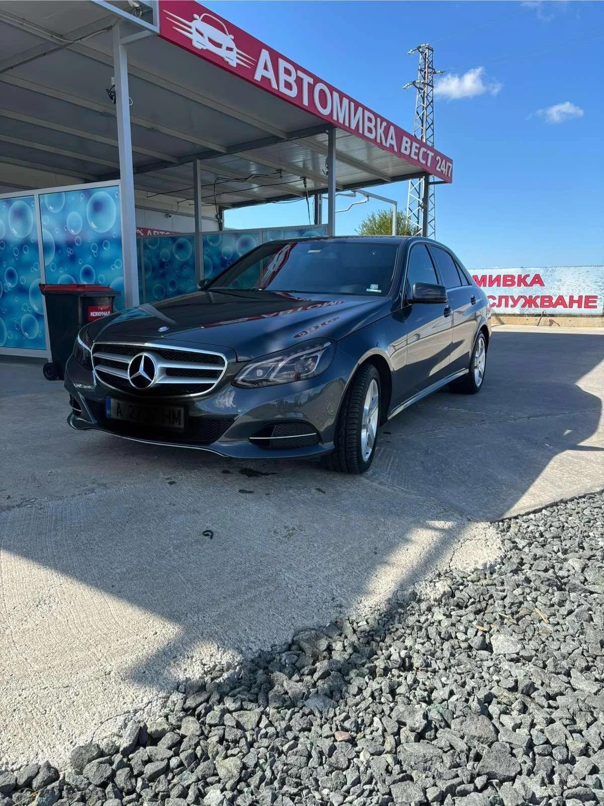 Mercedes-Benz E 220 220, снимка 3 - Автомобили и джипове - 54003104