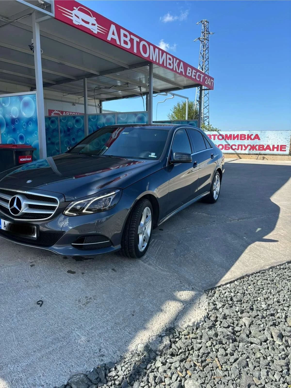 Mercedes-Benz E 220 220, снимка 5 - Автомобили и джипове - 54003104