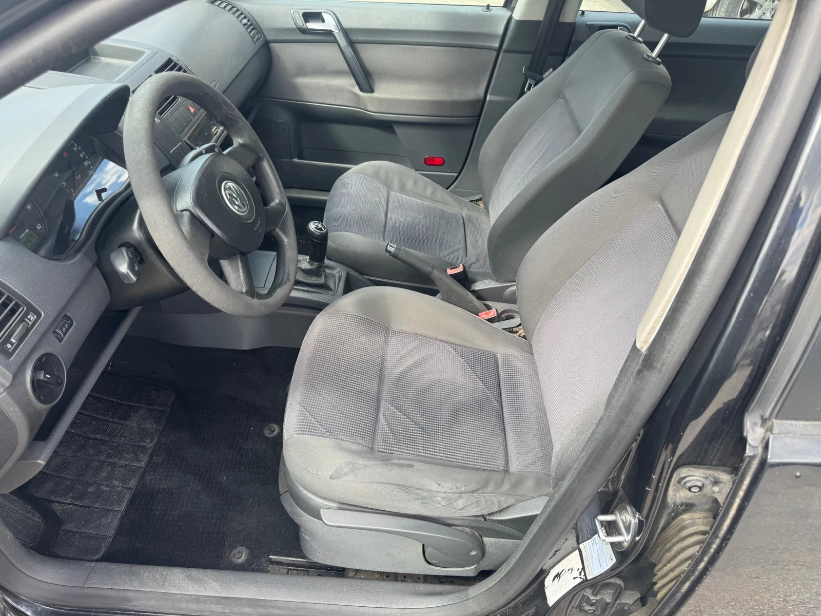 VW Polo 1.4TDI, снимка 9 - Автомобили и джипове - 54125952