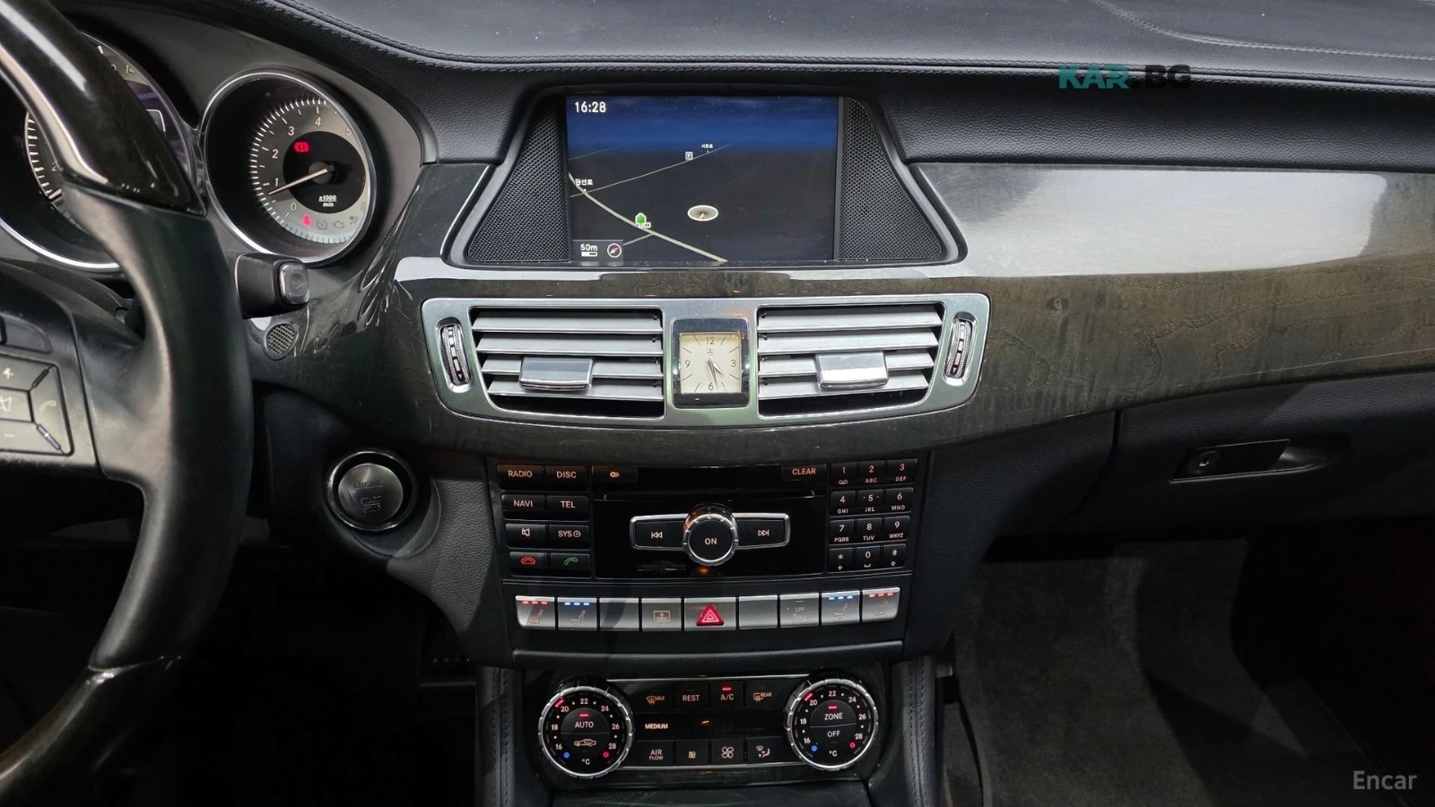 Mercedes-Benz CLS 350 BlueEfficiency* Кожа* Подгрев* Обдухване* Панорама, снимка 13 - Автомобили и джипове - 55105944
