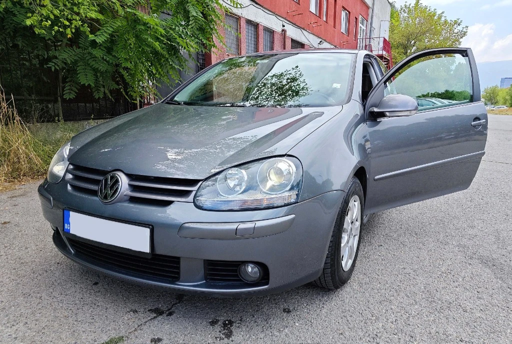 VW Golf 1.9TDI, снимка 2 - Автомобили и джипове - 55682518