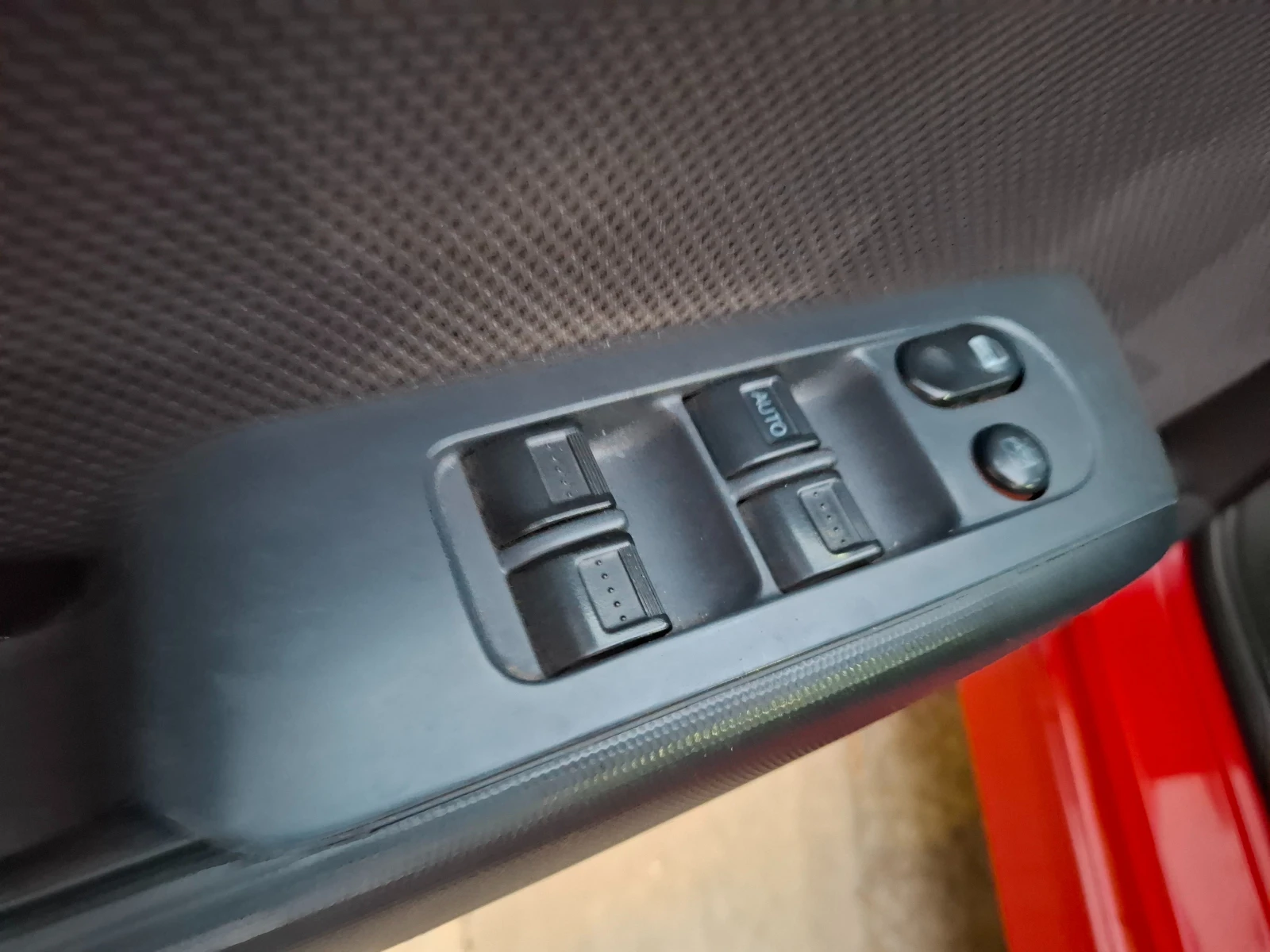 Honda Jazz 1.4i Sport, снимка 9 - Автомобили и джипове - 55783127