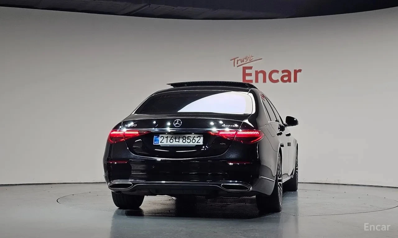 Mercedes-Benz S 580 LONG /ОБДУХВАНЕ/ПАНОРАМА/ДИСТРОНИК/360, снимка 4 - Автомобили и джипове - 55941145