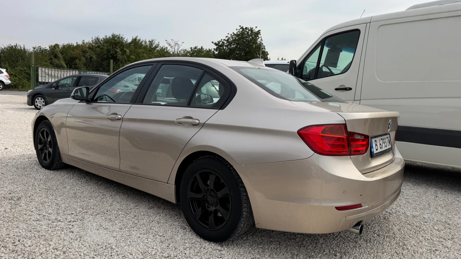 BMW 320 d АВТОМАТИК БАРТЕР ЛИЗИНГ ТОП, снимка 6 - Автомобили и джипове - 55959519