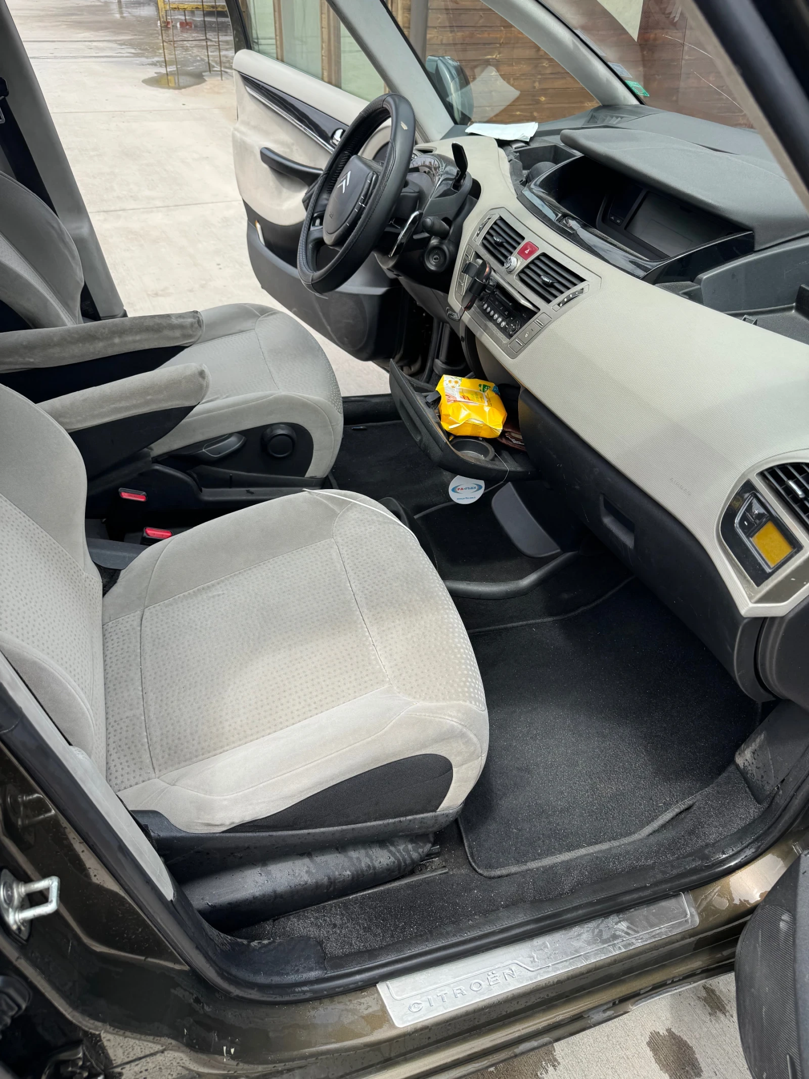 Citroen Grand C4 Picasso Exclusive , снимка 5 - Автомобили и джипове - 56030878