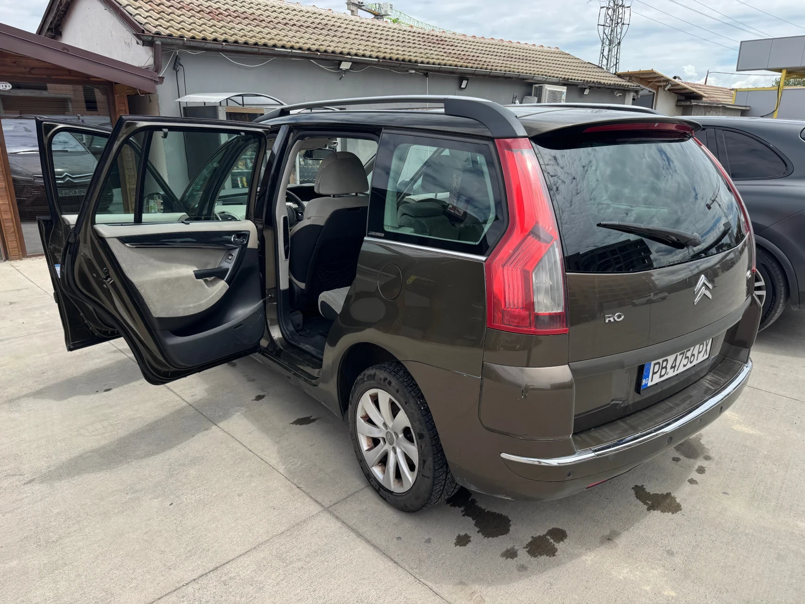 Citroen Grand C4 Picasso Exclusive , снимка 8 - Автомобили и джипове - 56030878
