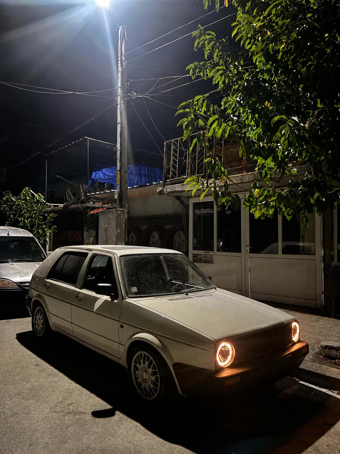 VW Golf, снимка 4 - Автомобили и джипове - 56167818