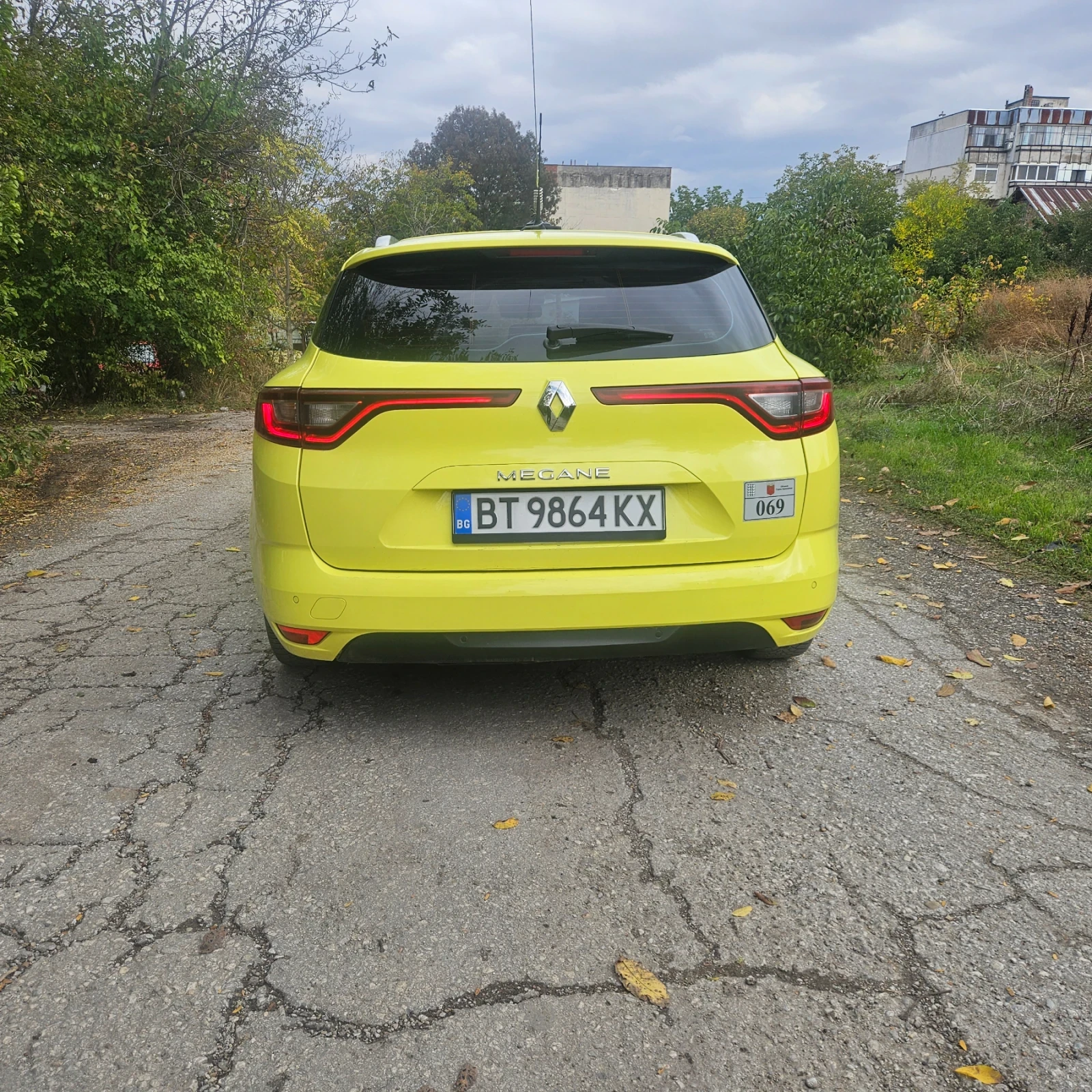 Renault Megane, снимка 7 - Автомобили и джипове - 56651132
