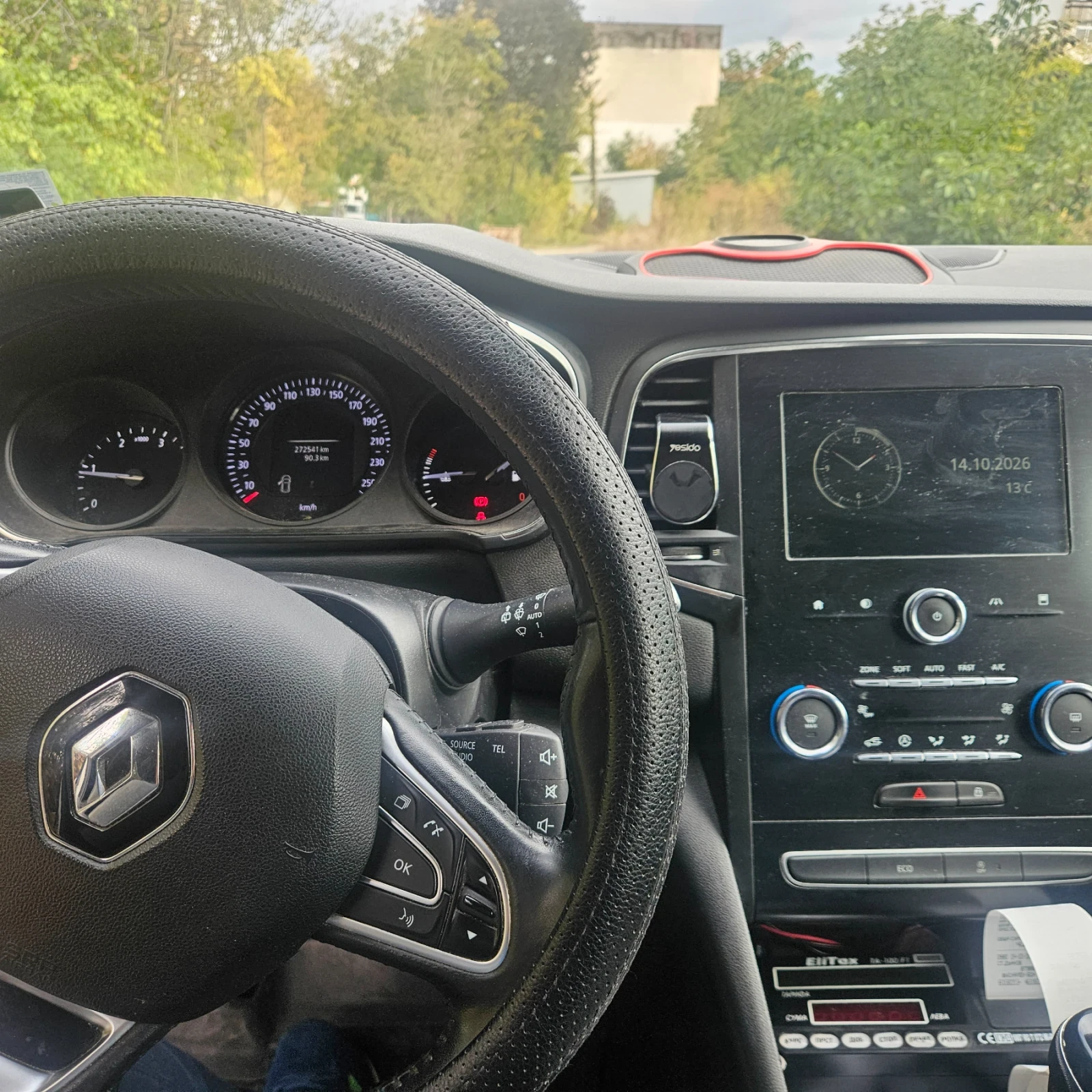 Renault Megane, снимка 2 - Автомобили и джипове - 56651132
