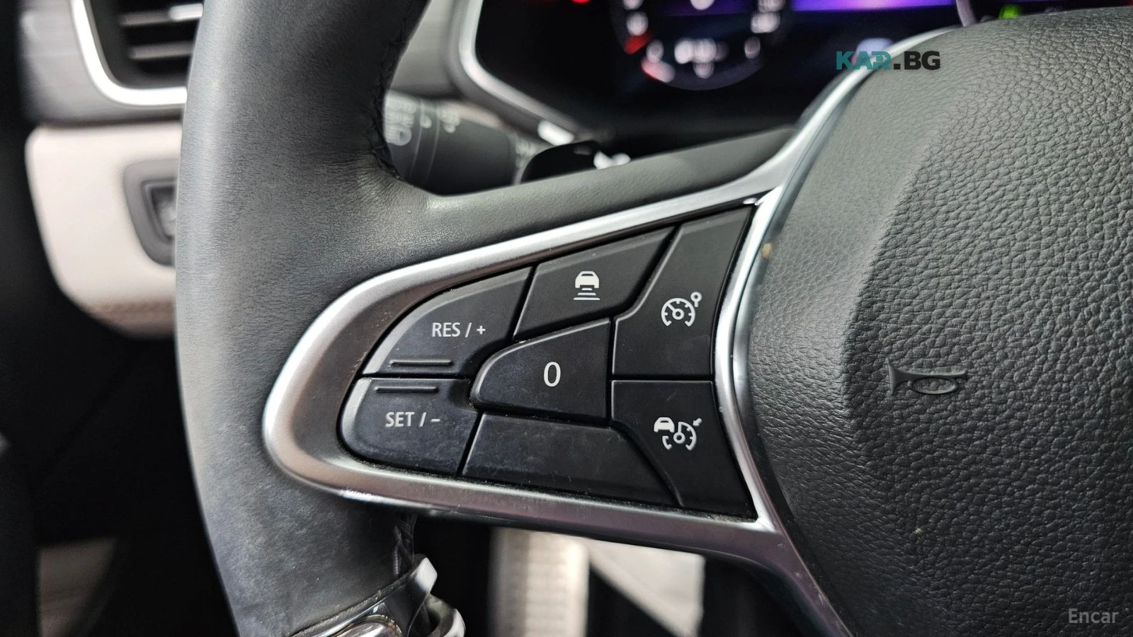 Renault Captur * * Edition Paris* * 360cam* * Distronic* * lane a, снимка 16 - Автомобили и джипове - 56677322